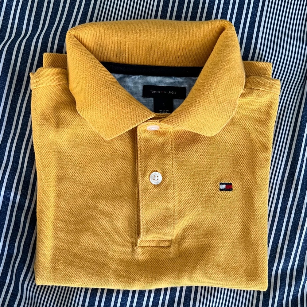 Boys/Tommy Hilfiger/Polo Shirt/Size: 4/ Color: Yellow